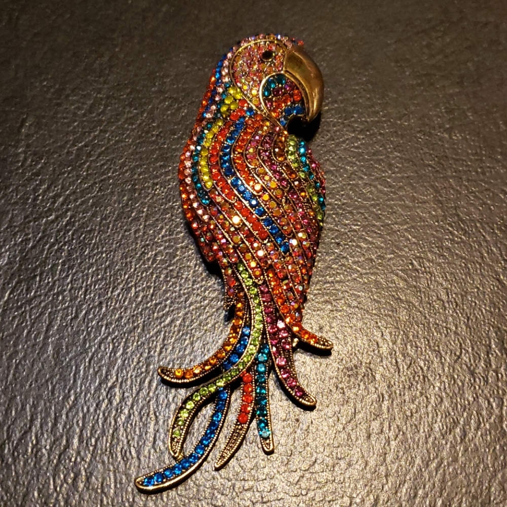Vintage  Natasha Rhinestone Parrot Brooch